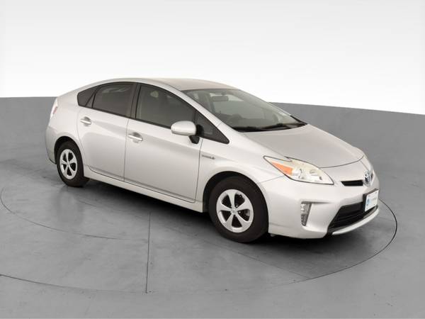 2013 Toyota Prius Three Hatchback 4D hatchback Silver - FINANCE... for sale in Bakersfield, CA – photo 15
