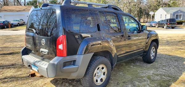 2011 Nissan Xterra 4x4 - - by dealer - vehicle for sale in Westport, NY – photo 4