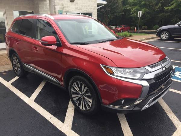 2019 Mitsubishi Outlander SEL S-AWC with Cargo Area Concealed Storage for sale in Fredericksburg, VA – photo 6