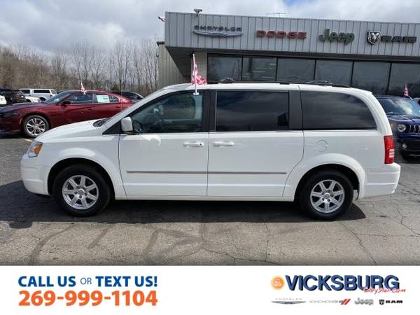 2010 Chrysler Town Country Touring - cars & trucks - by dealer -... for sale in Vicksburg, MI – photo 9