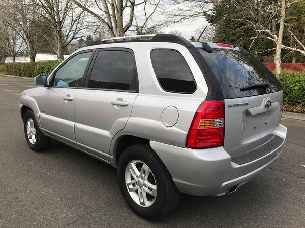 2006 KIA SPORTAGE EX AUTOMATIC 6CYLINDER 4X4 LEATHER MOON ROOF WOW!!!! for sale in Gresham, OR – photo 4