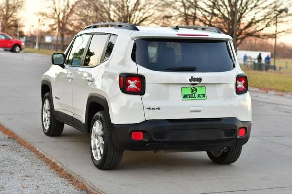2019 Jeep Renegade Sport 4x4 4dr SUV 9,000 Miles - cars & trucks -... for sale in Omaha, IA – photo 5