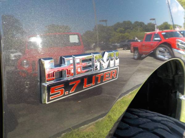 2014 Ram 1500 SLT QUAD CAB 4X4, BACKUP CAM, PARKING SENSORS, BLU -... for sale in Virginia Beach, VA – photo 13