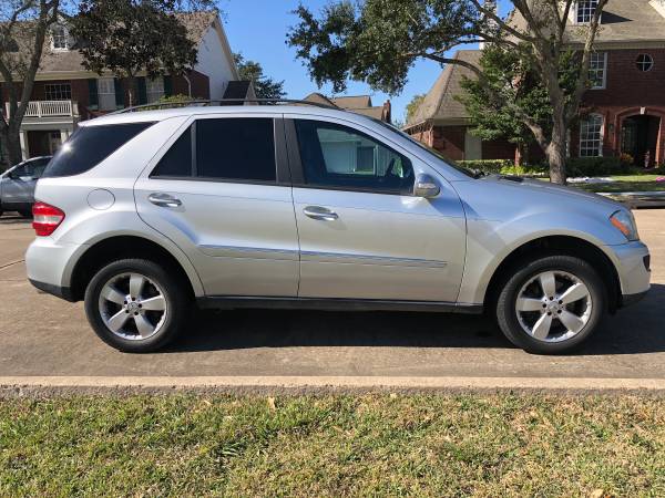 2006 Mercedes Benz ML500 - cars & trucks - by owner - vehicle... for sale in Sugar Land, TX – photo 5