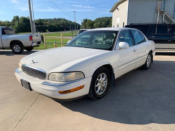 2001 Buick Park Avenue 4dr Sdn FREE WARRANTY!!! **FREE CARFAX** for sale in Catoosa, OK – photo 2