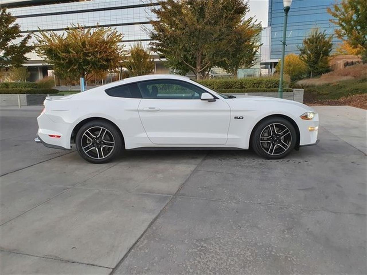 2018 Ford Mustang for sale in Cadillac, MI – photo 15