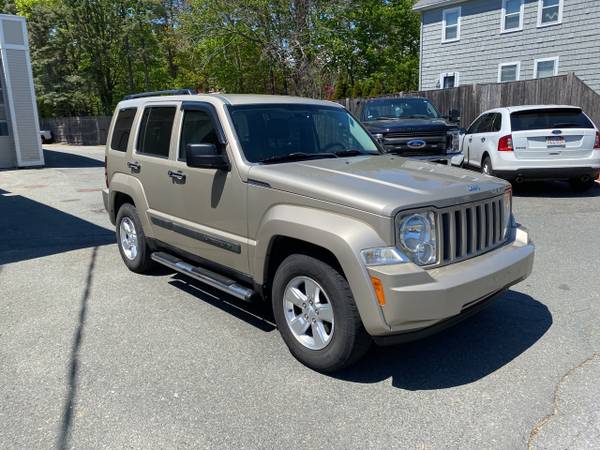 2011 Jeep Liberty for sale in Reading, MA – photo 5