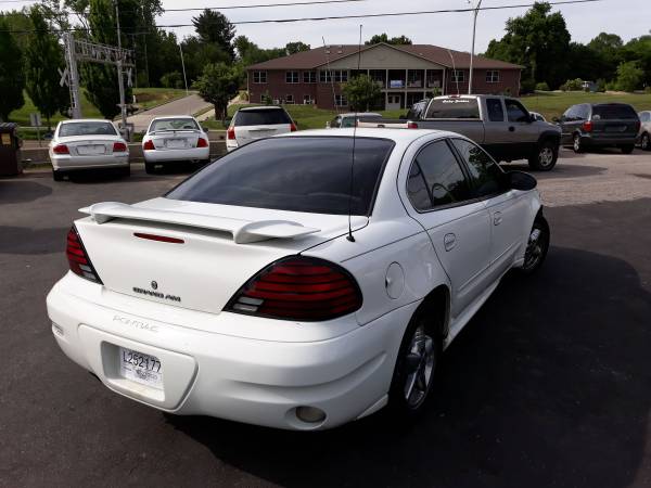 2004 Pontiac Grand AM - cars & trucks - by dealer - vehicle... for sale in Bloomington, IN – photo 6