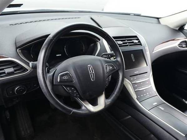 2016 Lincoln MKZ Sedan 4D sedan Silver - FINANCE ONLINE for sale in Round Rock, TX – photo 2