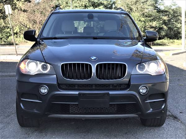 2012 BMW X5 Xdrive Sport 3.5L 3 row seat NO ACCIDENTS - cars &... for sale in Port Monmouth, NY – photo 4
