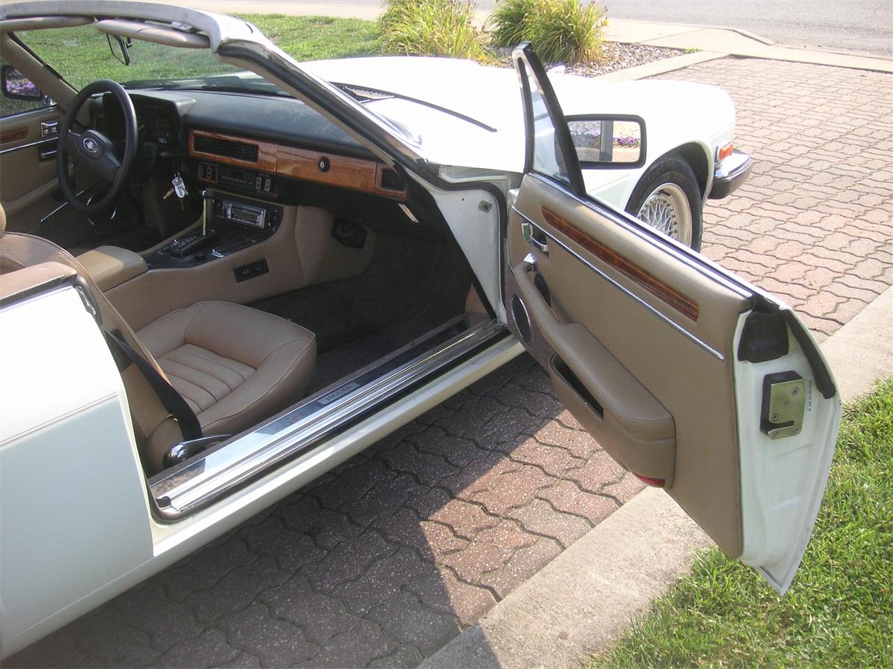 1988 Jaguar XJ12 for sale in Quincy, IL – photo 28