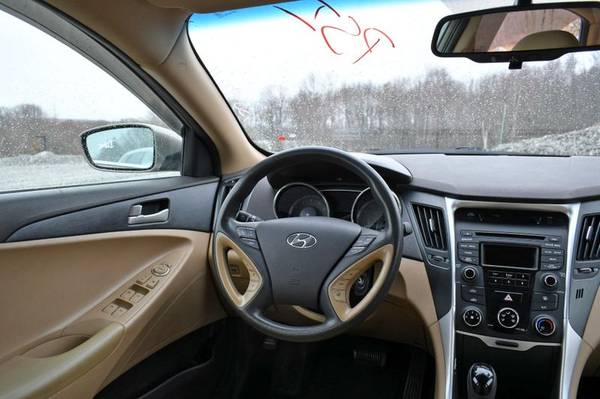 2014 Hyundai Sonata GLS - - by dealer - vehicle for sale in Naugatuck, CT – photo 17