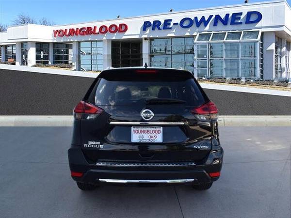 2017 Nissan Rogue SV SKU:92058P Nissan Rogue SV SUV - cars & trucks... for sale in Springfield, MO – photo 5