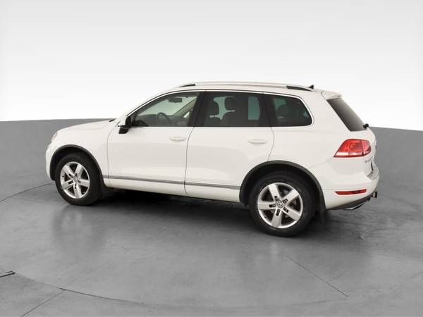 2013 VW Volkswagen Touareg TDI Lux Sport Utility 4D suv White - -... for sale in Long Beach, CA – photo 6