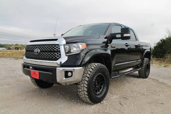 2018 TOYOTA TUNDRA SR5 V8*4X4*LEVELED*METHODS*NEW MICKEY... for sale in Liberty Hill, TX – photo 2