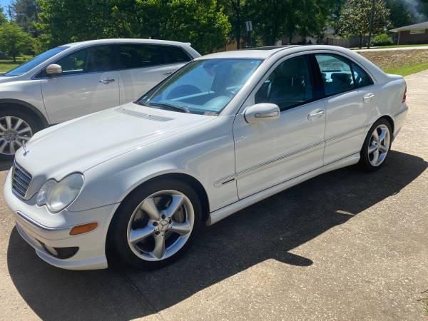 Super Clean Mercedes-Benz 2005 C230 - - by dealer for sale in Austell, GA – photo 5