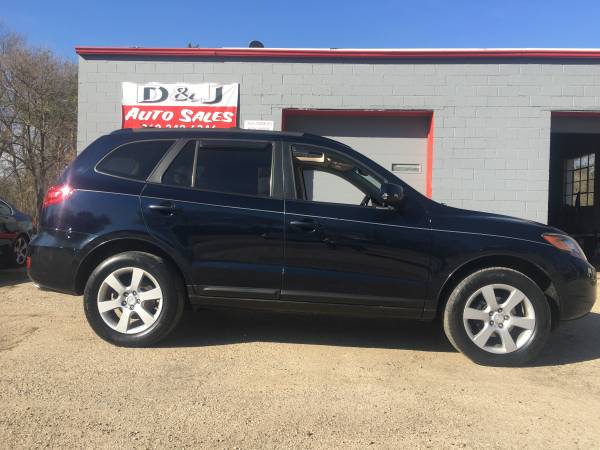 2007 Hyundai Santa Fe - - by dealer - vehicle for sale in Avalon, WI – photo 4
