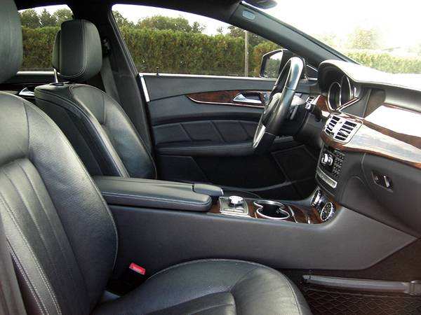★ 2013 MERCEDES BENZ CLS550 - NAVI, SUNROOF, 19" AMG WHEELS, NEW... for sale in East Windsor, NY – photo 22
