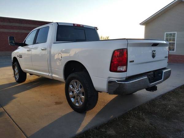 2018 Ram 2500 Crew Cab - Financing Available! - cars & trucks - by... for sale in Wichita, KS – photo 3