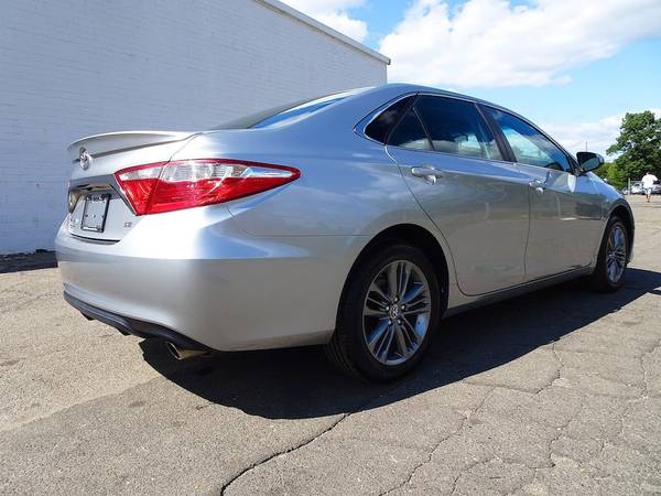 Toyota Camry SE Bluetooth Rear Camera Leather Package Low Miles NICE for sale in Wilmington, NC – photo 3