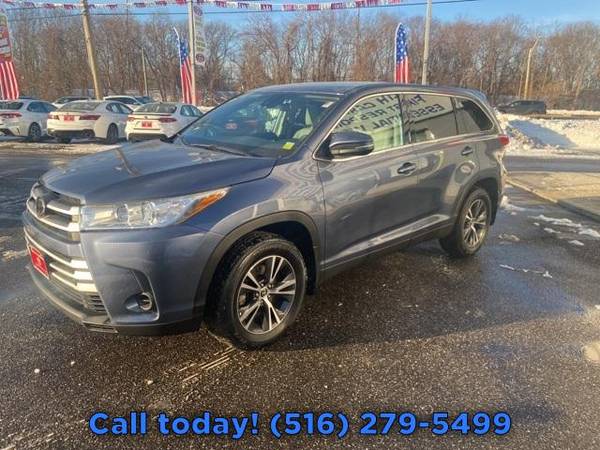 2019 Toyota Highlander LE SUV - - by dealer - vehicle for sale in Seaford, NY – photo 3