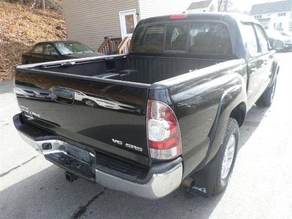 2011 Toyota Tacoma Double Cab V6 4WD - cars & trucks - by dealer -... for sale in Springfield, VT – photo 5