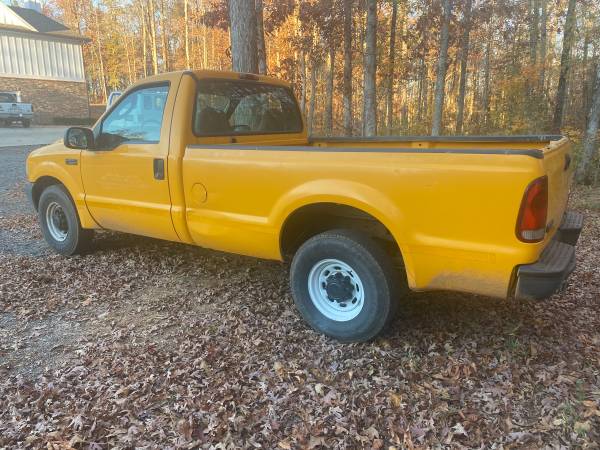 2004 Ford F-250 Super Duty XL Pickup Original One Owner - cars & for sale in Fayetteville, GA – photo 3