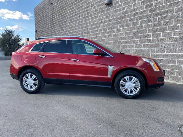 2016 Caddy Cadillac SRX Luxury Collection hatchback Crystal Red for sale in Jerome, ID – photo 3