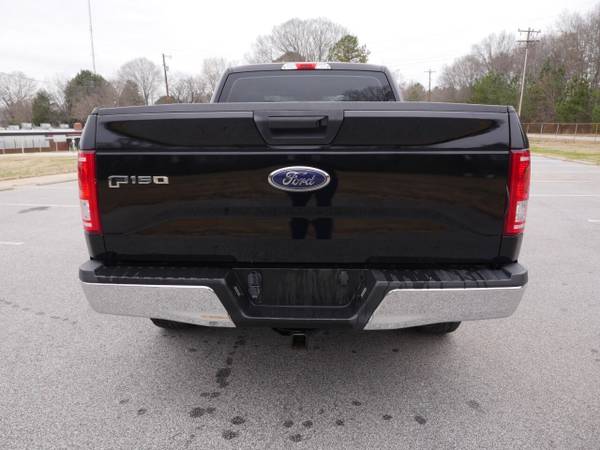 2017 Ford F150 Super Cab XLT Pickup 4D with 50k 4x4 for sale in Greenville, SC – photo 8