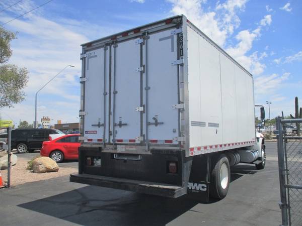 2013 INTERNATIONAL DURASTAR 4300 Refrigerated Truck for sale in Tucson, CA – photo 4