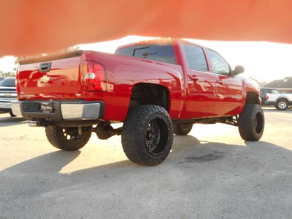 SILVERADO LIFTED LTZ - - by dealer - vehicle for sale in Winterville, NC – photo 5