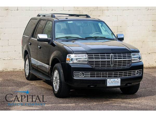 08 Lincoln Navigator 4WD w/14-Speaker Audio, Moonroof, Cooled Seats! for sale in Eau Claire, MN – photo 2