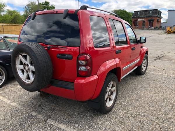 2005 Jeep Liberty 4x4 w 130k - - by dealer - vehicle for sale in Willimantic, CT – photo 4