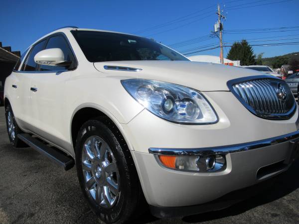 2011 BUICK ENCLAVE CXL LOADED NAVIGATION-BACK UP CAM-DVD BEAUTY for sale in Johnson City, NY – photo 10