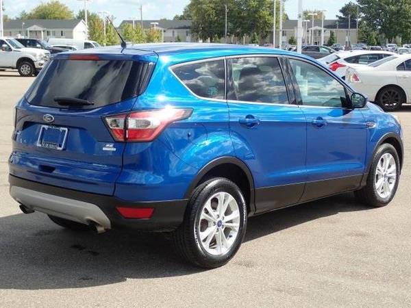 2017 Ford Escape SUV SE (Lightning Blue Metallic) GUARANTEED for sale in Sterling Heights, MI – photo 8