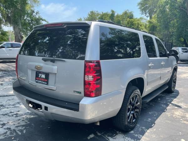 2011 Chevrolet Suburban 2WD 4dr 1500 LS - - by dealer for sale in TAMPA, FL – photo 7