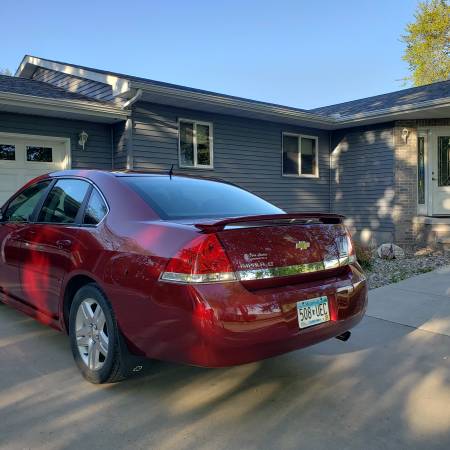 2011 Chevy Impala LT for sale in Lafayette, MN – photo 2