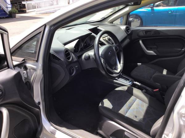 2012 Ford Fiesta 5dr HB SES - - by dealer - vehicle for sale in Kahului, HI – photo 3