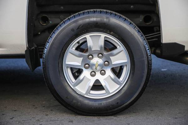 2015 Chevy Chevrolet Silverado 1500 LT pickup Summit White - cars & for sale in Sacramento , CA – photo 10