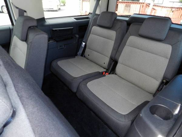 2010 Ford Flex SE ONE OWNER, Since 1963 - - by for sale in Nashville, TN – photo 11