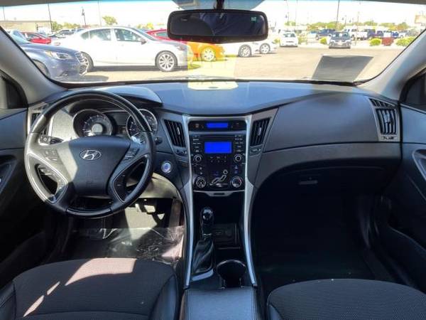 2013 Hyundai Sonata - - by dealer - vehicle for sale in Grand Junction, CO – photo 19
