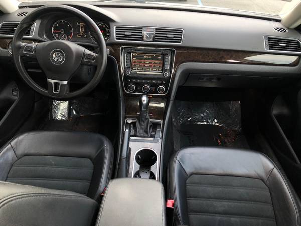 2014 VW Volkswagen Passat TDI SEL Premium sedan Candy White for sale in Jerome, ID – photo 19