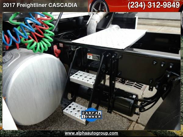 2017 FREIGHTLINER CASCADIA EVOLUTION - cars & trucks - by dealer -... for sale in Wadsworth, OH – photo 13