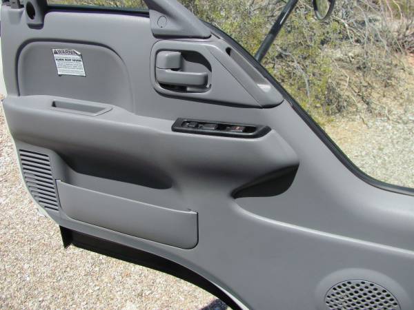 2007 Chevrolet W5500 same as Isuzu NQR - - by dealer for sale in Tucson, AZ – photo 13