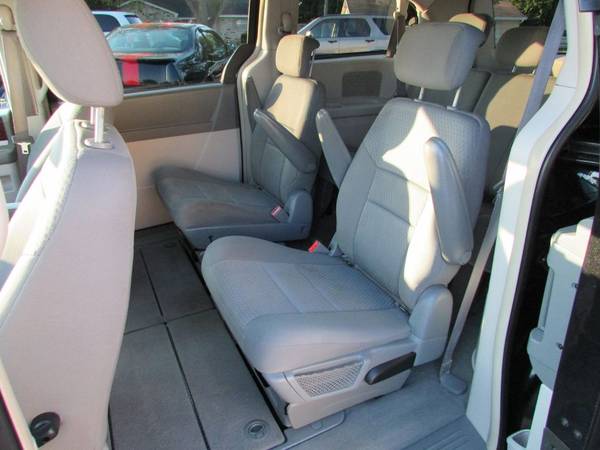 2010 CHRYSLER TOWN & COUNTRY for sale in Pensacola, FL – photo 13