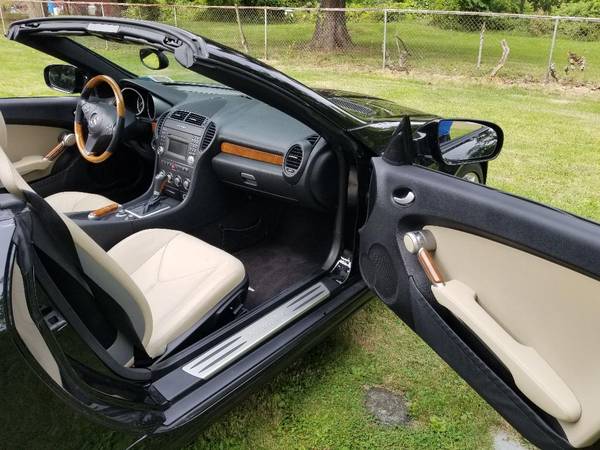 2009 Merecedes SLK 350 - cars & trucks - by owner - vehicle... for sale in Vails Gate, NY – photo 10