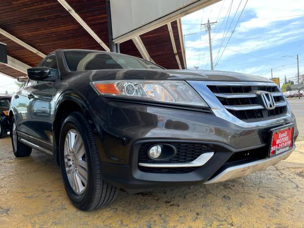2013 Honda Crosstour 2WD I4 5dr EX - - by dealer for sale in Portland, OR – photo 3