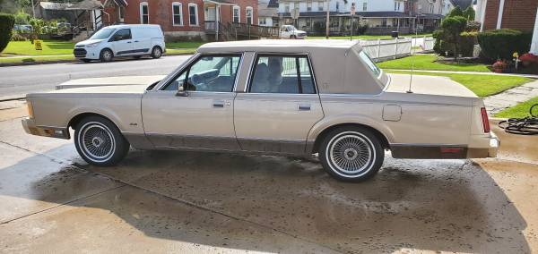 1989 Lincoln Town Car for sale in LOCK HAVEN, PA – photo 8
