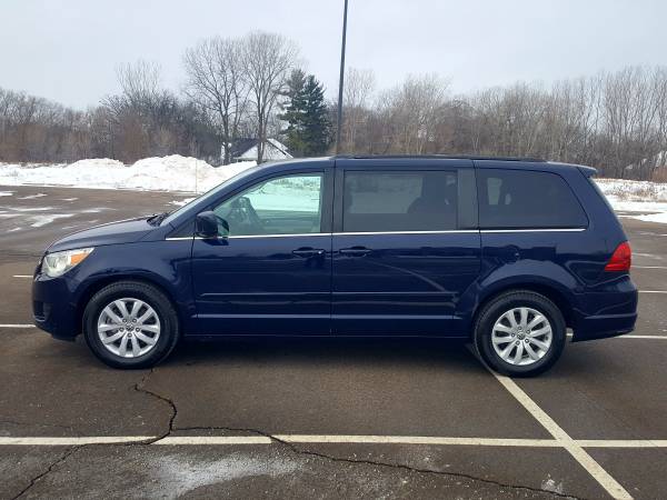 2014 Volkswagen Routan SE - Loaded and Gorgeous! Completed for sale in Burnsville, MN – photo 2