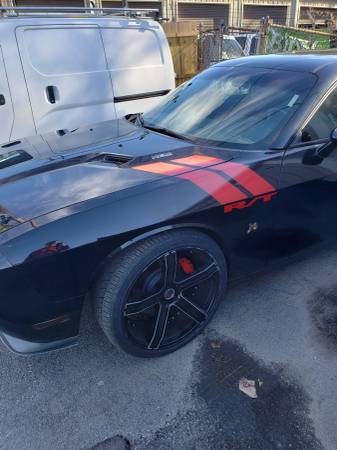 2010 DODGE CHALLENGER R/T🔥 ALL CREDIT APPROVED 🤷🏽‍♂️ - cars & trucks... for sale in Atlanta, GA – photo 2